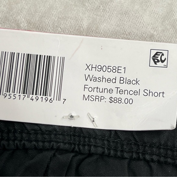 Social Standard by Sanctuary xs shorts washed black Fortune 100% Lyocell pockets - Picture 8 of 10